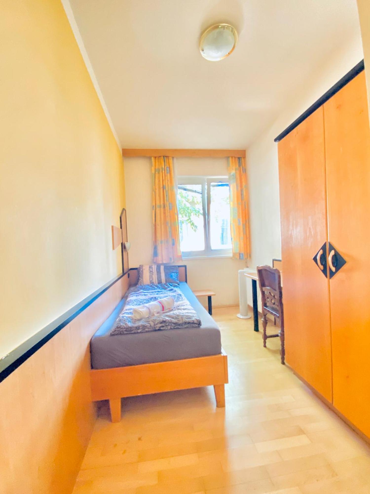 Affordable Central Rooms, 10-Min To Lugner City Bécs Kültér fotó