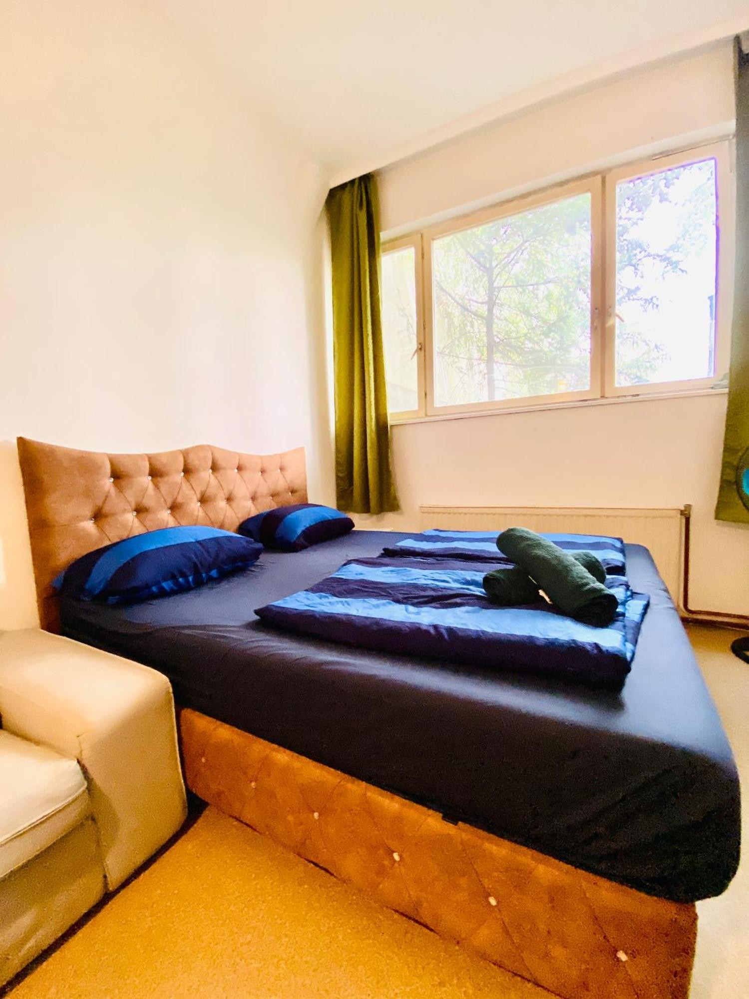 Affordable Central Rooms, 10-Min To Lugner City Bécs Kültér fotó